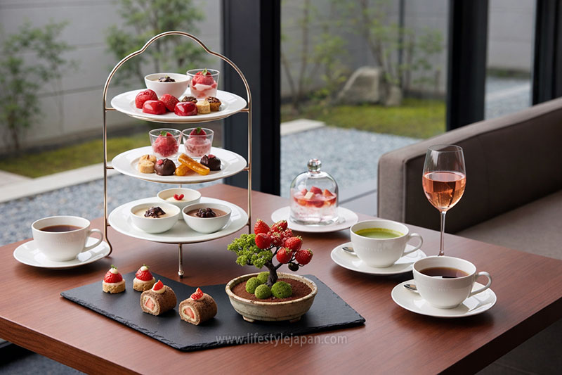 Afternoon Tea in Kyoto